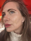 Isabelle V.